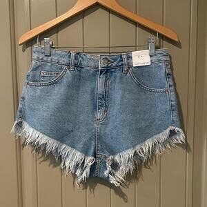 TOPSHOP Kiri Frayed Shorts 8